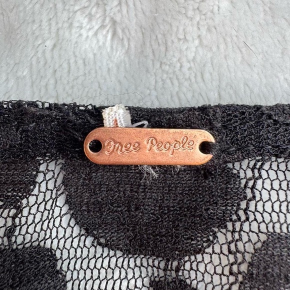 NWOT Free People Black Floral Lace Dress - Picture 8 of 9